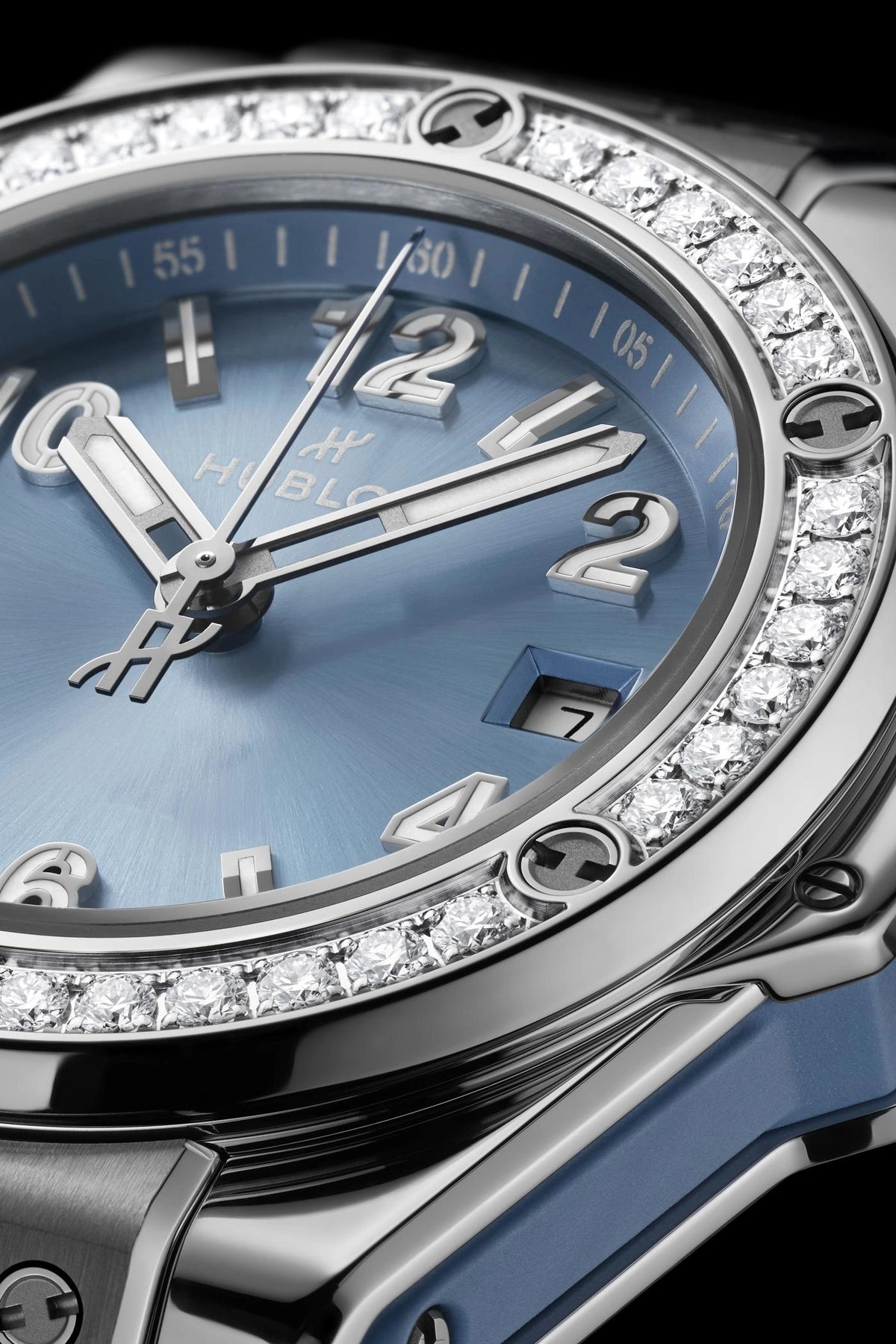 Big Bang One Click Steel Coal Blue Diamonds 33 mm