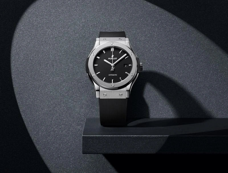Classic Fusion Titanium on Rubber 42 mm