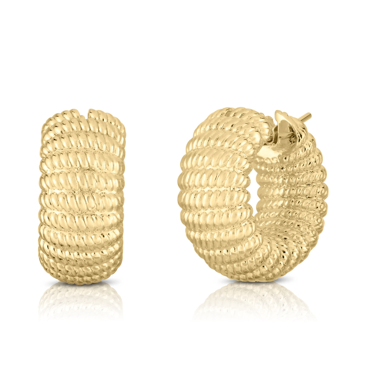 Roberto Coin Designer Gold Desinger Wide Textured Huggie Earrings in 18K yellow gold