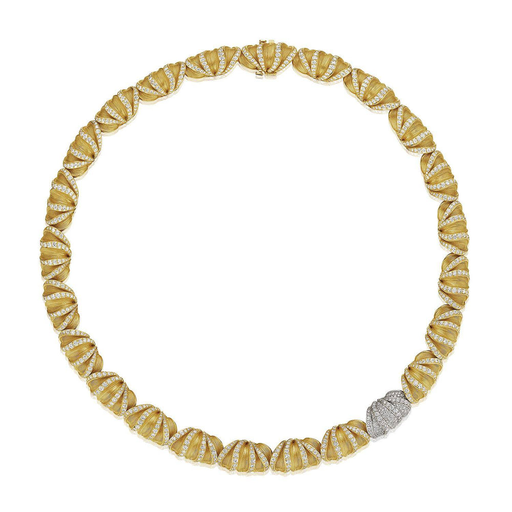 Multi Petal Diamond Necklace in 18kt Yellow Gold