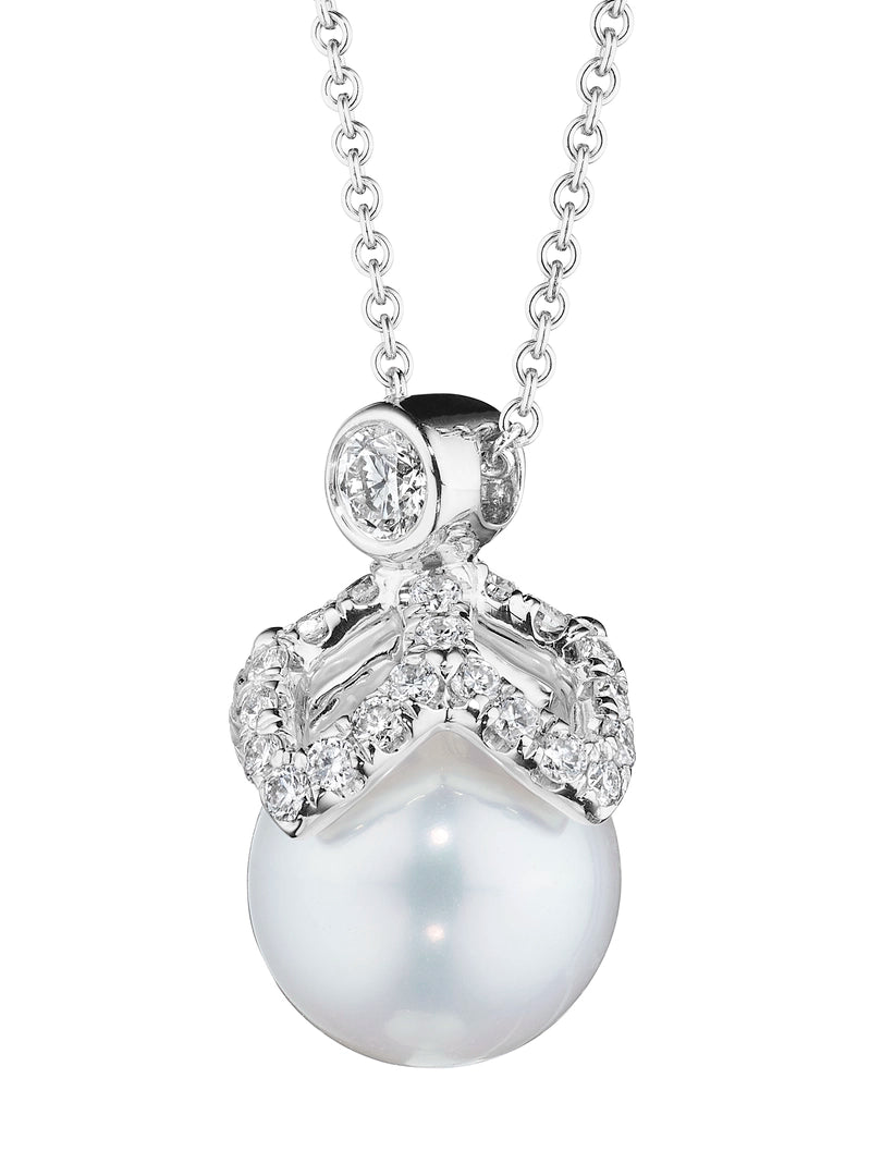 PETAL DIAMOND & PEARL CAP PENDANT