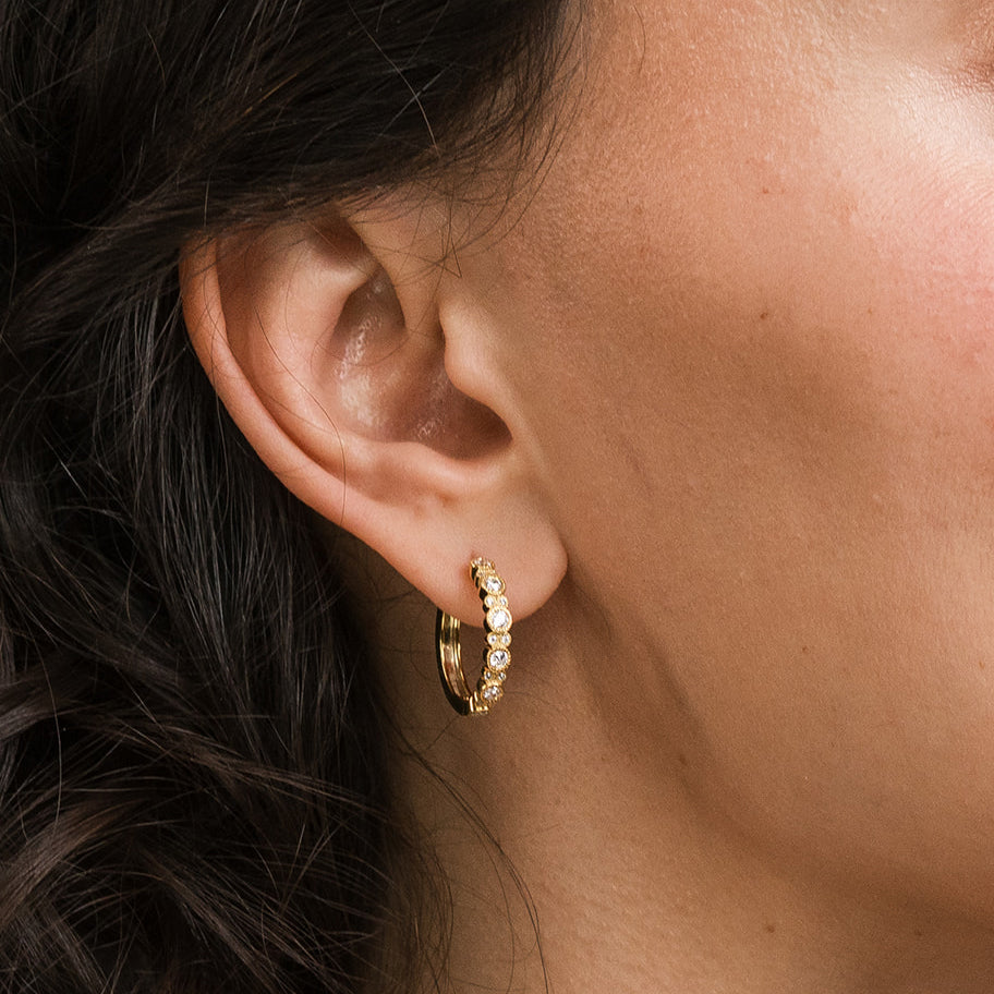 Round Diamond Milgrain Hoop Earrings