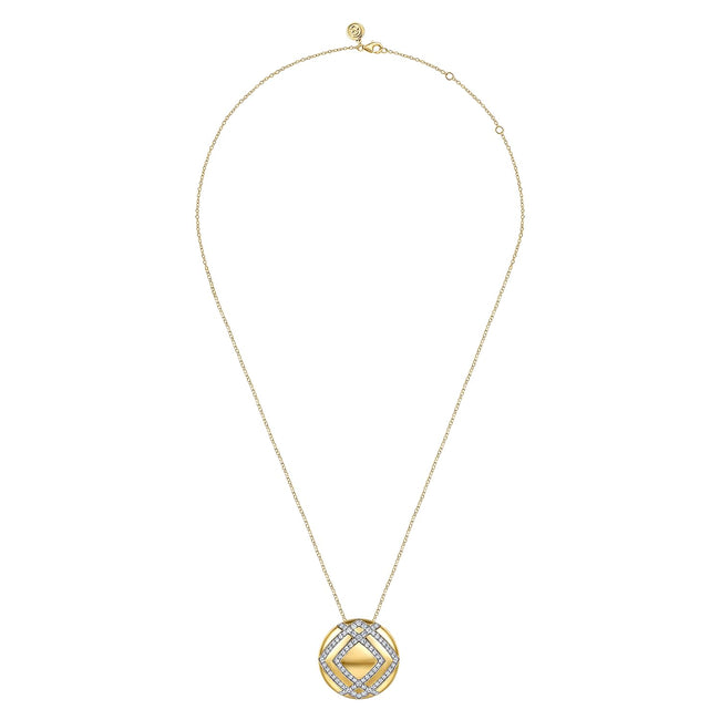 18K Yellow Gold Diamond Pendant Necklace