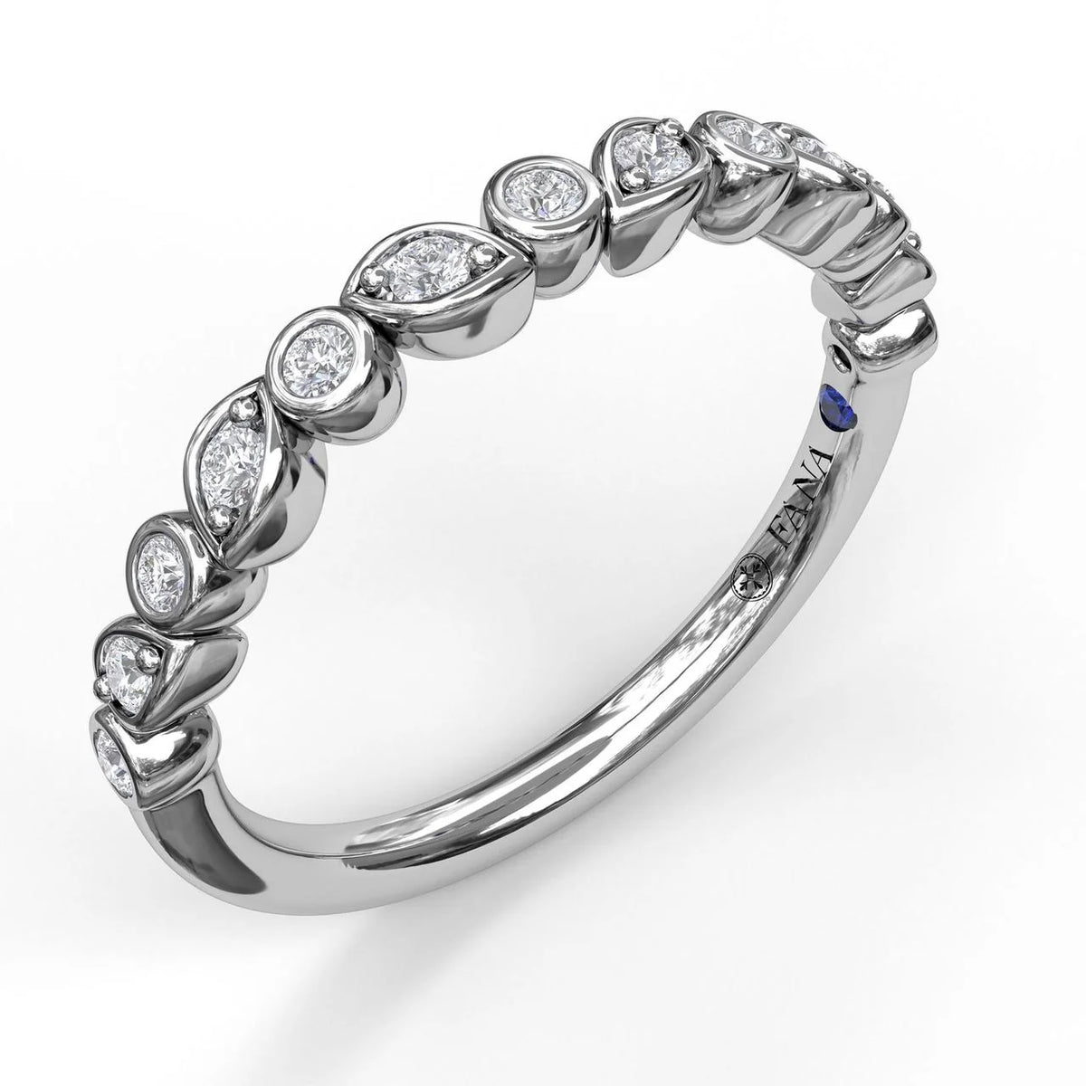 Opposing Marquise Band