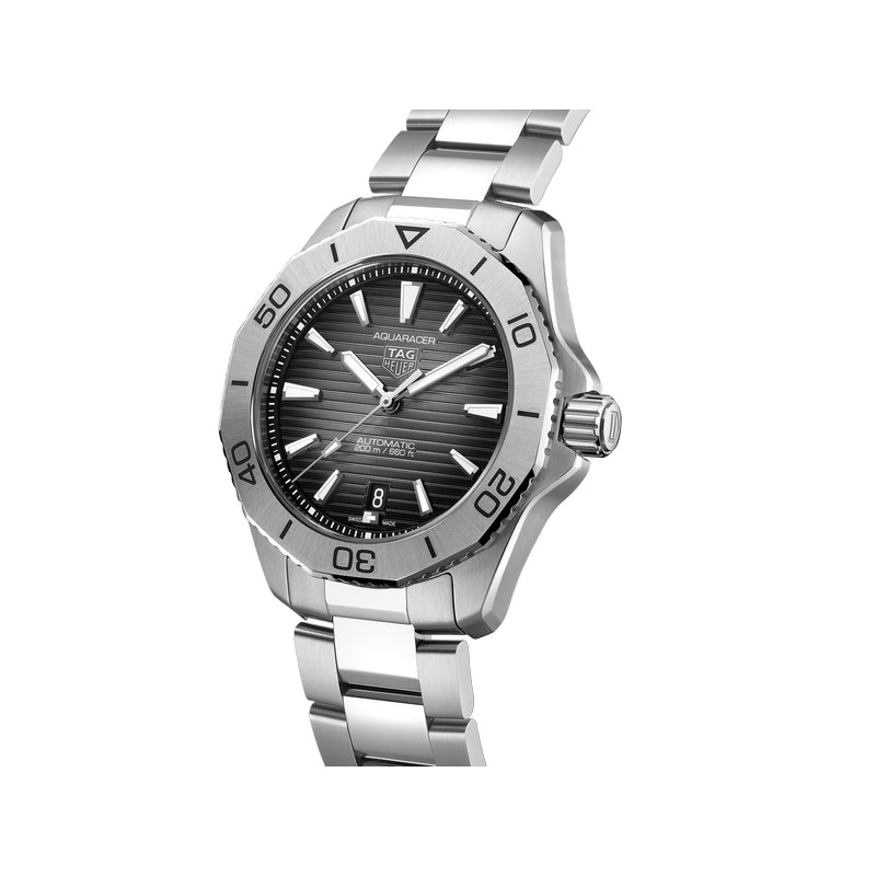 TAG Heuer Aquaracer Professional 200 Date