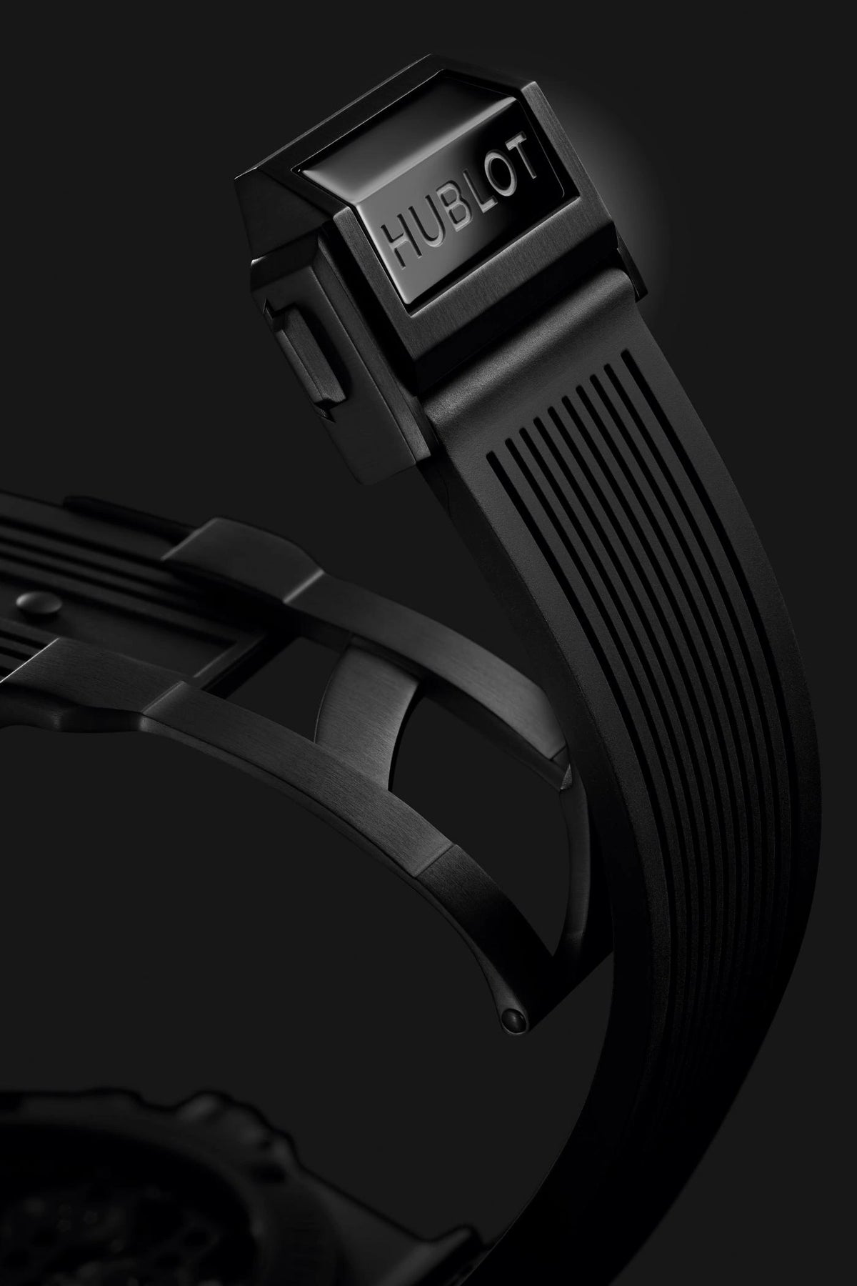 Big Bang Meca-10 Black Magic 45 mm