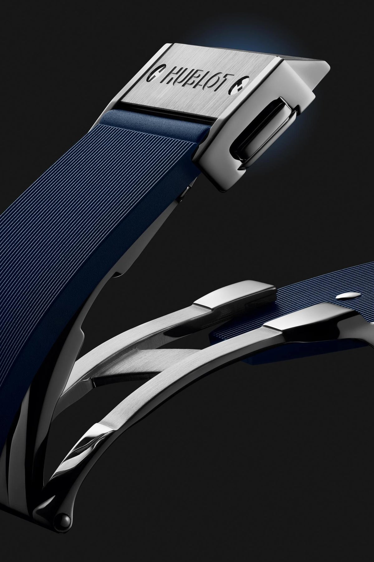 Classic Fusion Titanium Blue 45 mm