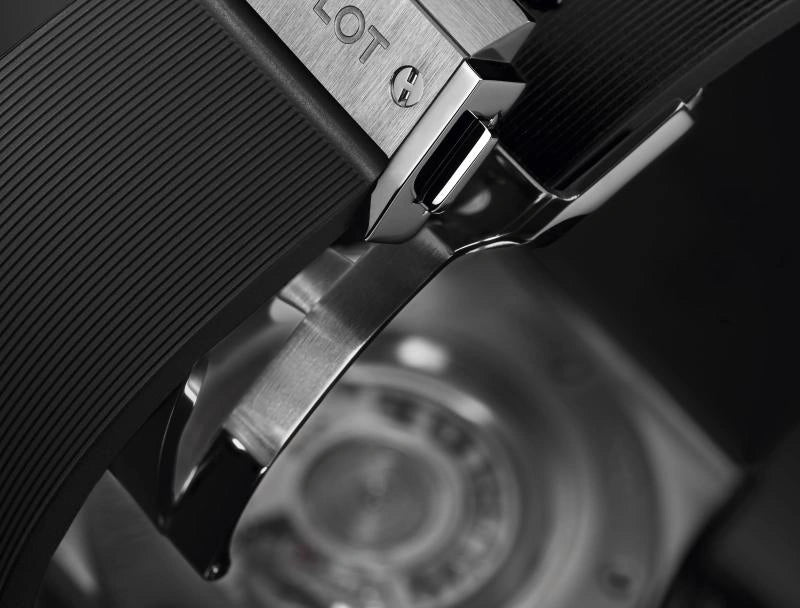 Classic Fusion Aerofusion Titanium 45 mm