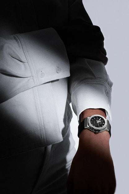 Classic Fusion Titanium on Rubber 42 mm