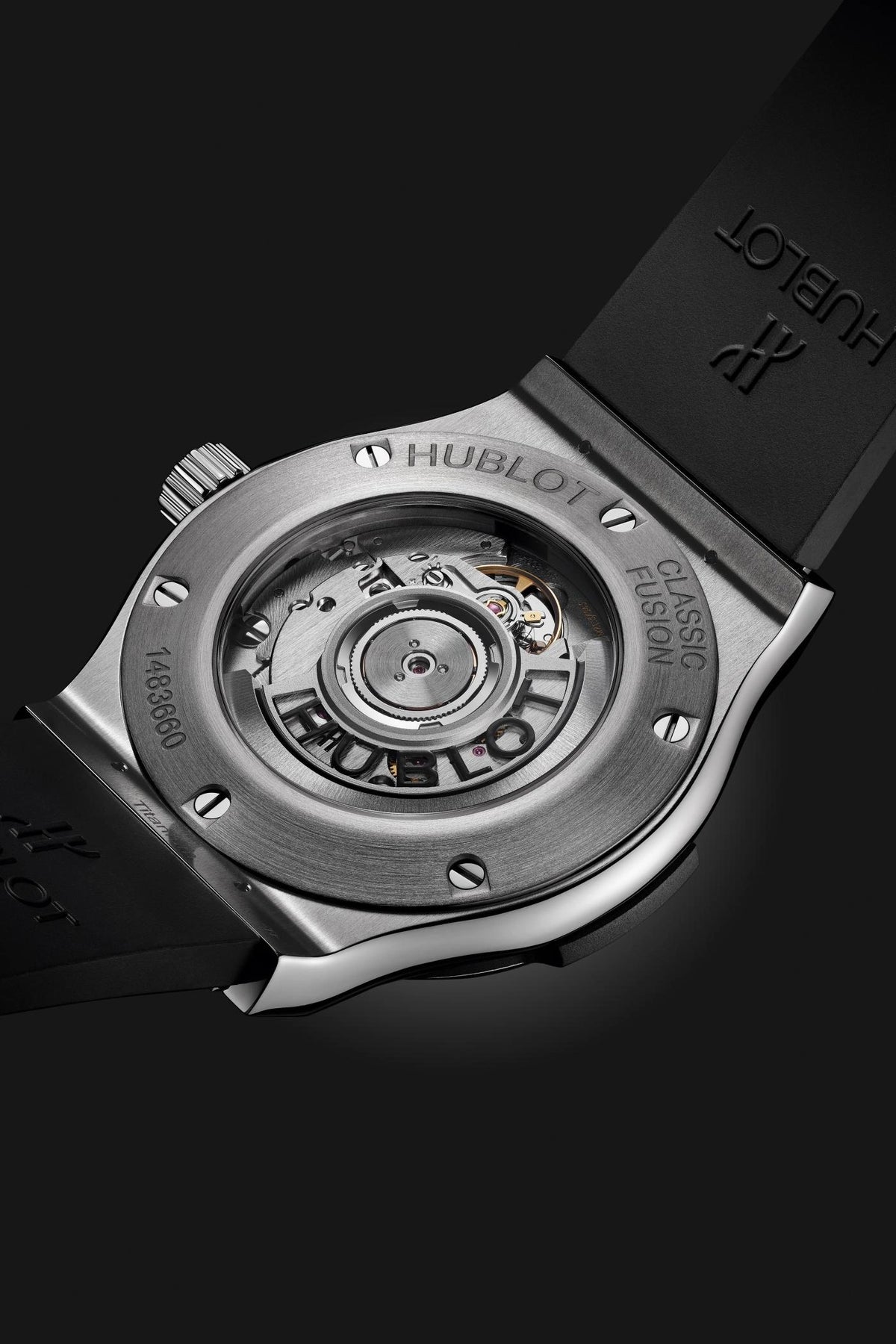 Classic Fusion Titanium on Rubber 42 mm