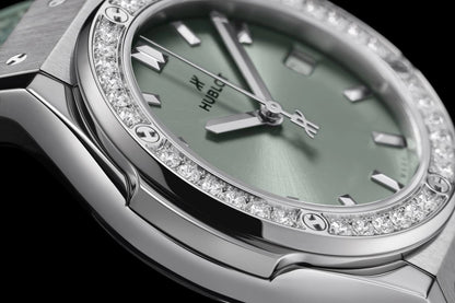 Classic Fusion Titanium Sage Green Diamonds 33 mm