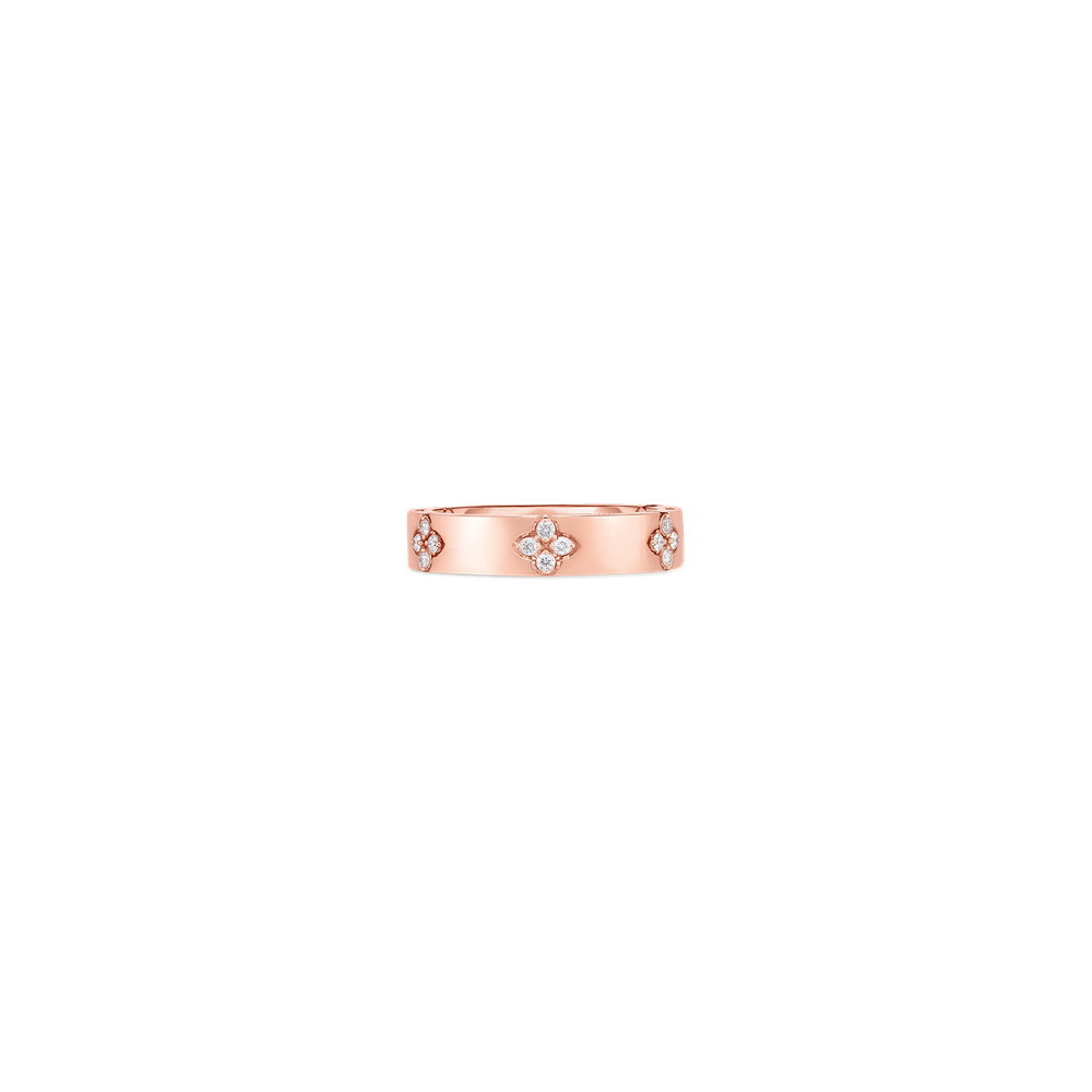 Love In Verona Narrow Diamond Accent Ring