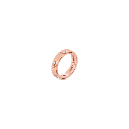 Love In Verona Narrow Diamond Accent Ring