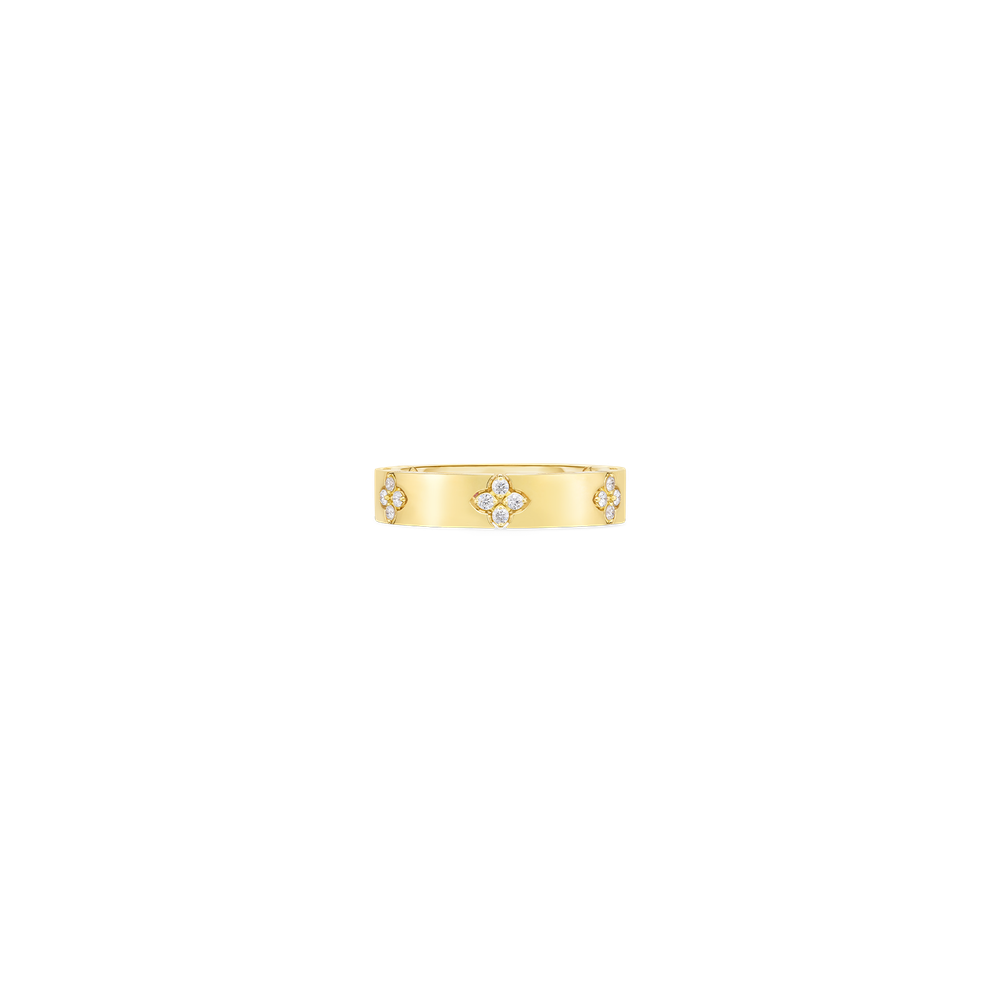 Love In Verona Narrow Diamond Accent Ring