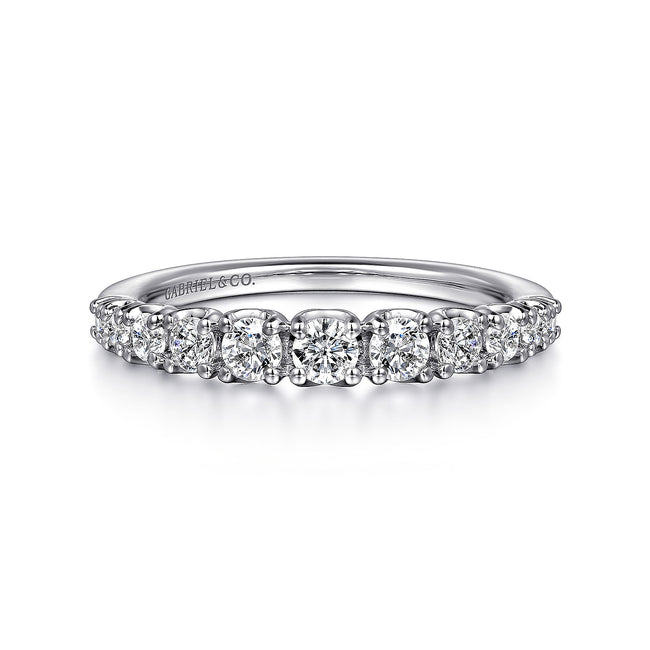 14K White Gold Round Diamond Anniversary Band