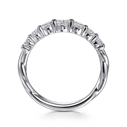 14K White Gold Graduating Diamond Anniversary Band