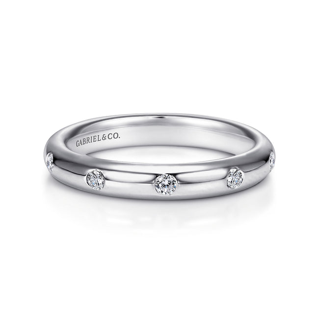 14K White Gold Burnished Set Round 5 Stone Diamond Anniversary Band