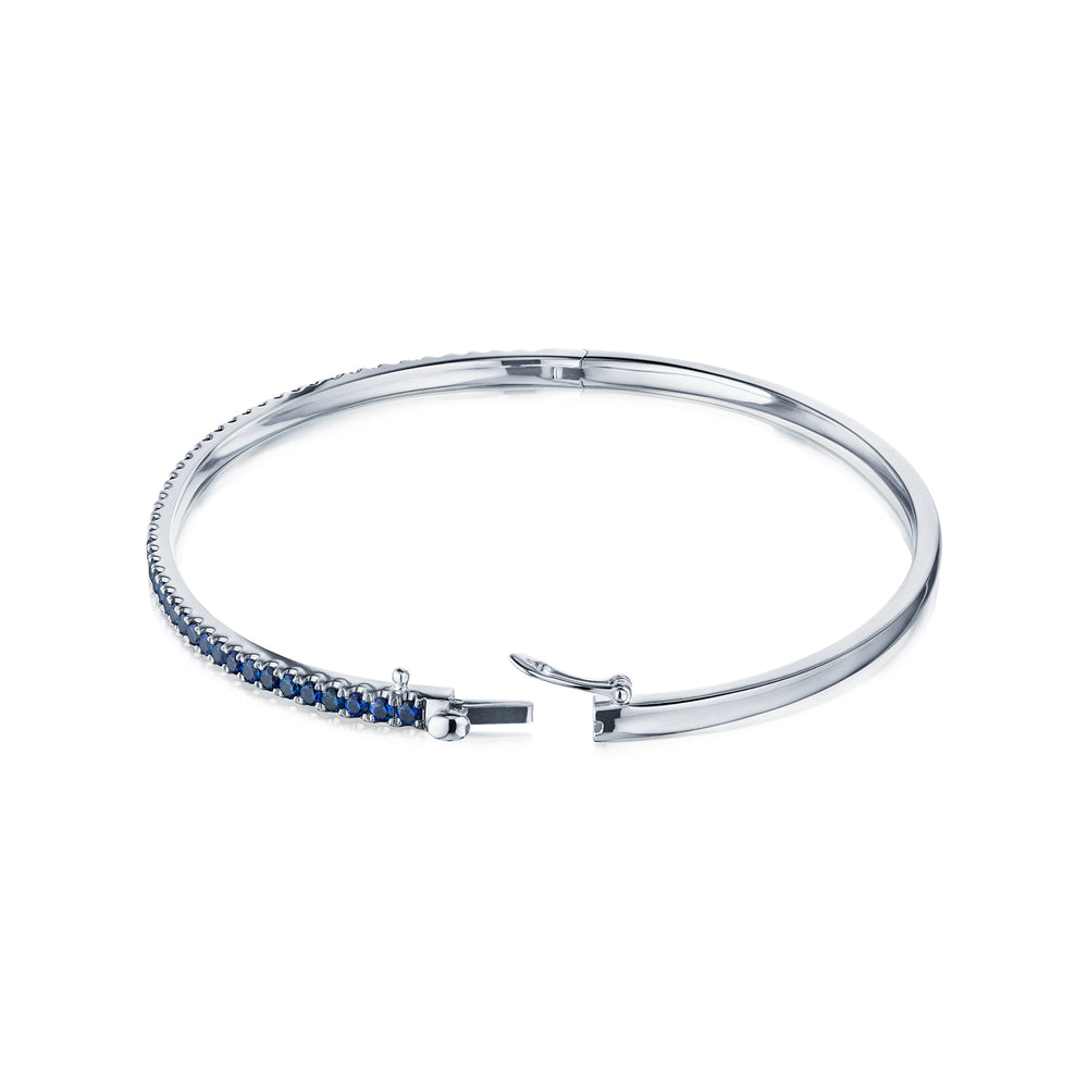 Kwiat Stackable Slim Bangle with Sapphires in 18k White Gold, 2.10 mm