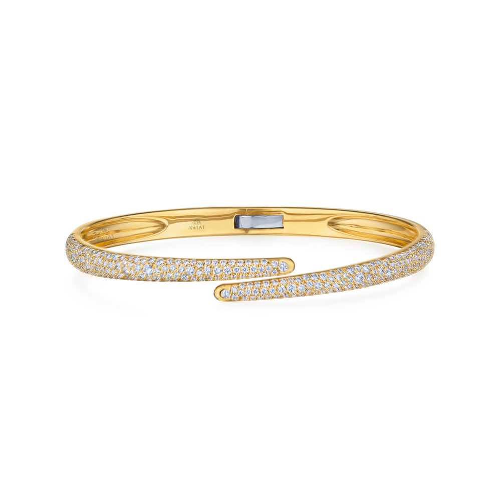 Cobblestone Crossover Diamond Bangle in 18K Yellow Gold