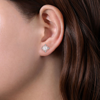 14K White Gold Pearl and Diamond Stud Earrings