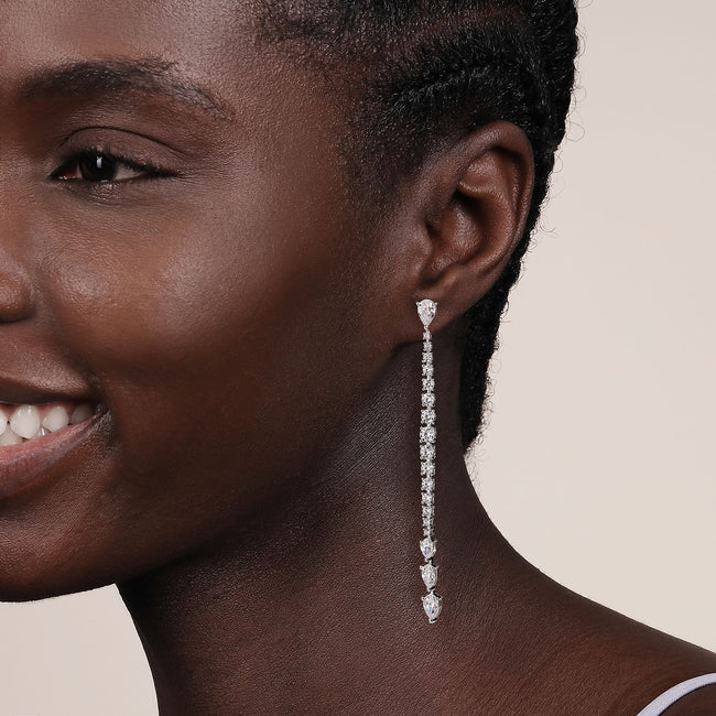 18K White Gold Diamond Stud Drop Earrings
