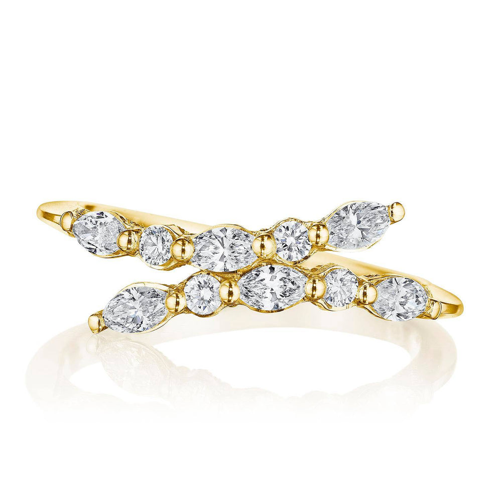 Marquise and Round Diamond Ring in 18kt Yellow Gold