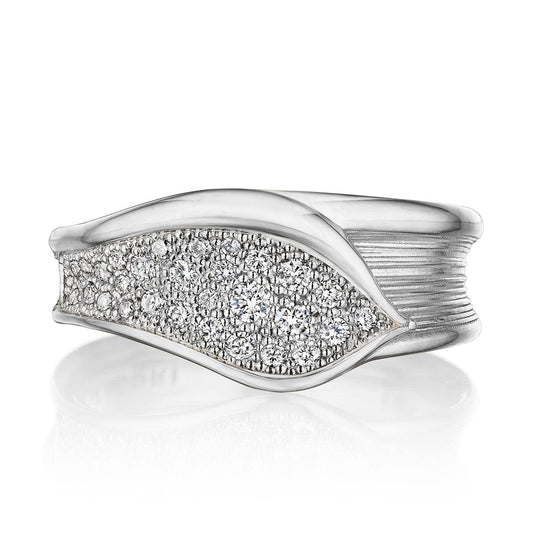 Petal Diamond Pavé Ring in 18kt White Gold
