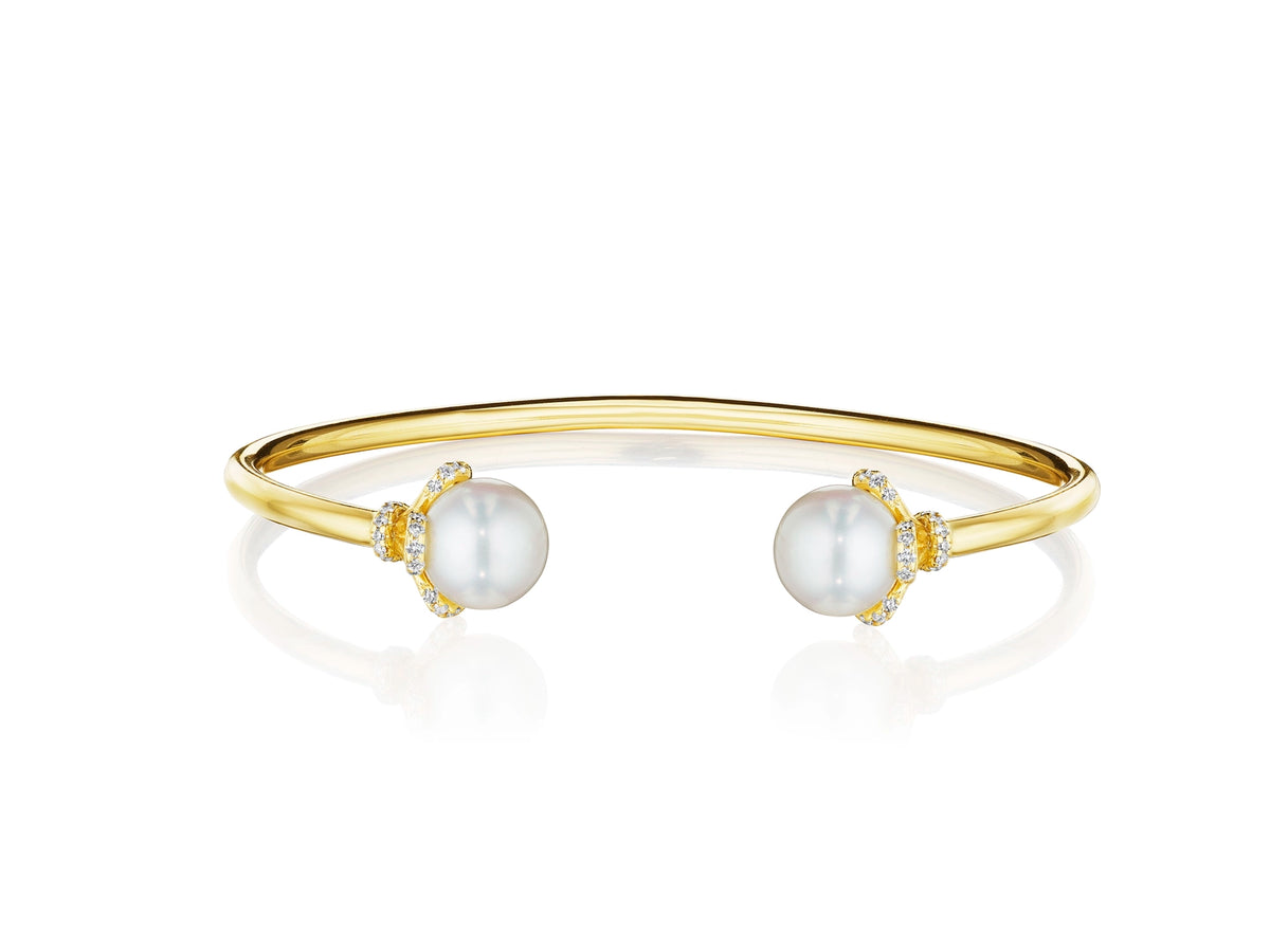TIARA DIAMOND & PEARL BANGLE
