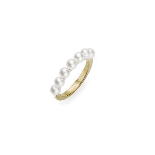 Akoya Cultured Pearl Ring in Yellow Gold