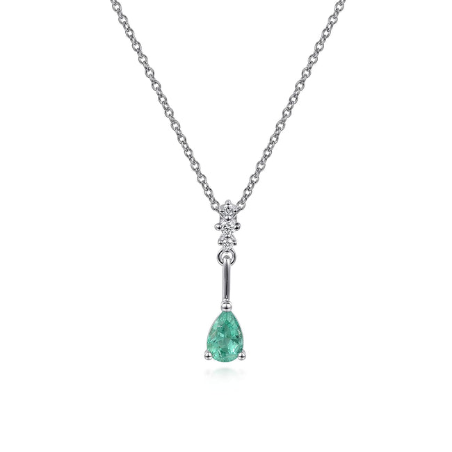14K White Gold Pear Shaped Emerald and Diamond Drop Pendant Necklace