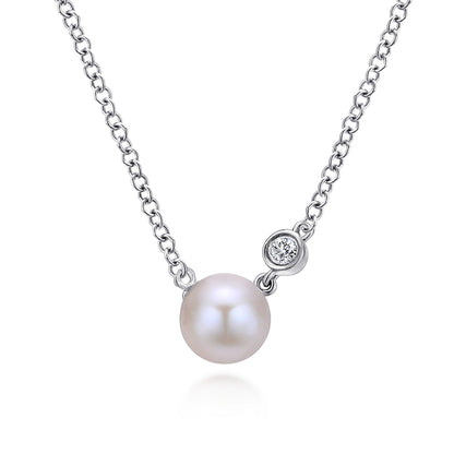 925 Sterling Silver Cultured Pearl and Pendant Diamond Necklace