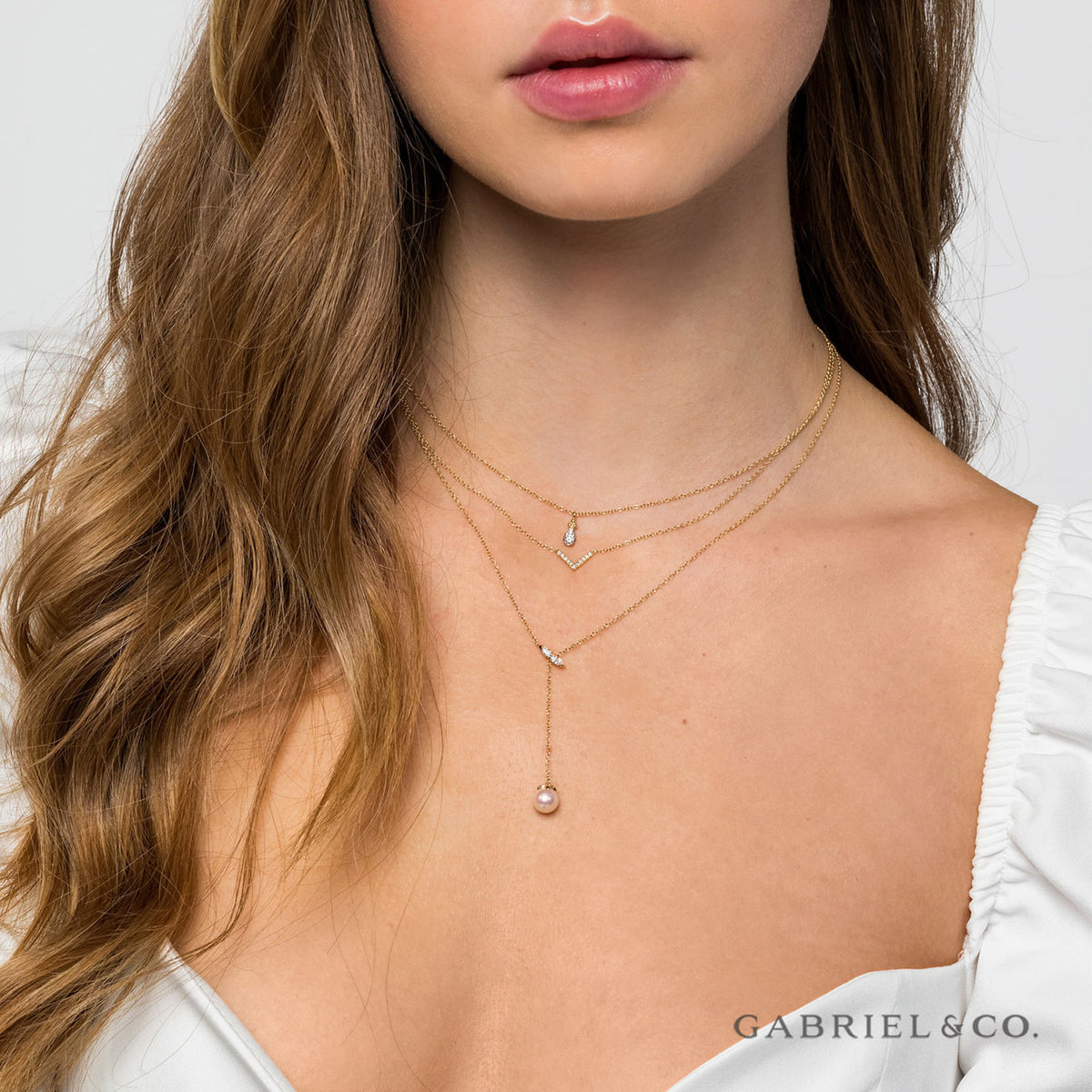 14K Yellow Gold Diamond And Pearl Y Knot Necklace
