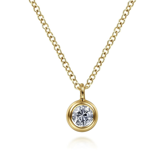 14K Yellow Gold White Sapphire Pendant Necklace