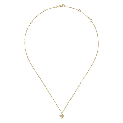 14K Yellow-White Gold Twisted Rope Quatrefoil Pendant Necklace with Diamond Center