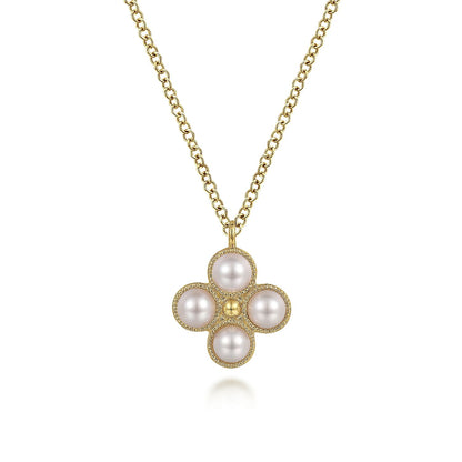 14K Yellow Gold Pearl Clover Pendant Necklace