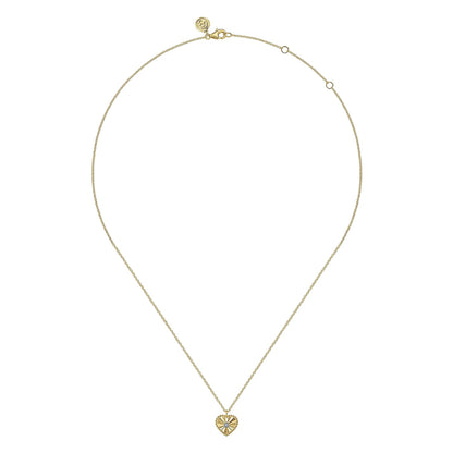 14K White And Yellow Gold Diamond And Heart Pendant Necklace