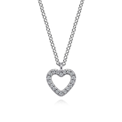 14K White Gold Diamond Heart Pendant Necklace