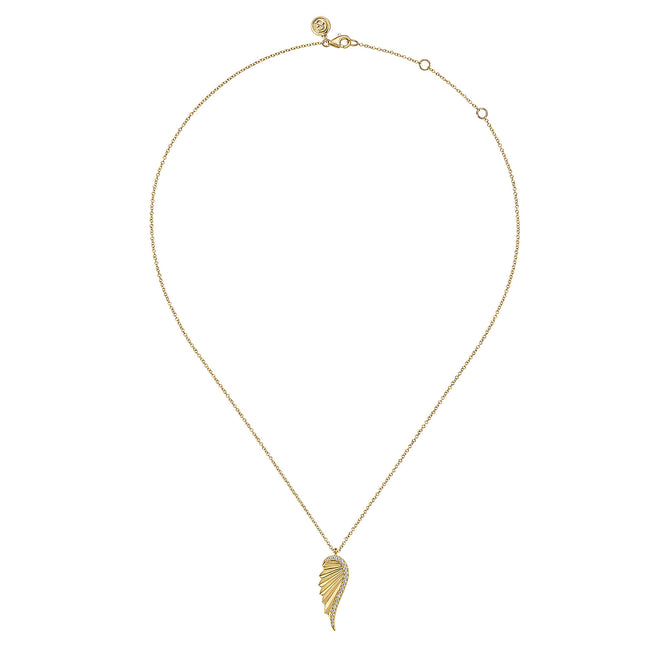 14K Yellow Gold Diamond Cut Wing Shape Pendant Necklace