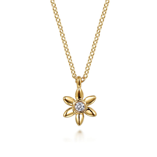 14K Yellow Gold White Sapphire Floral Pendant Necklace