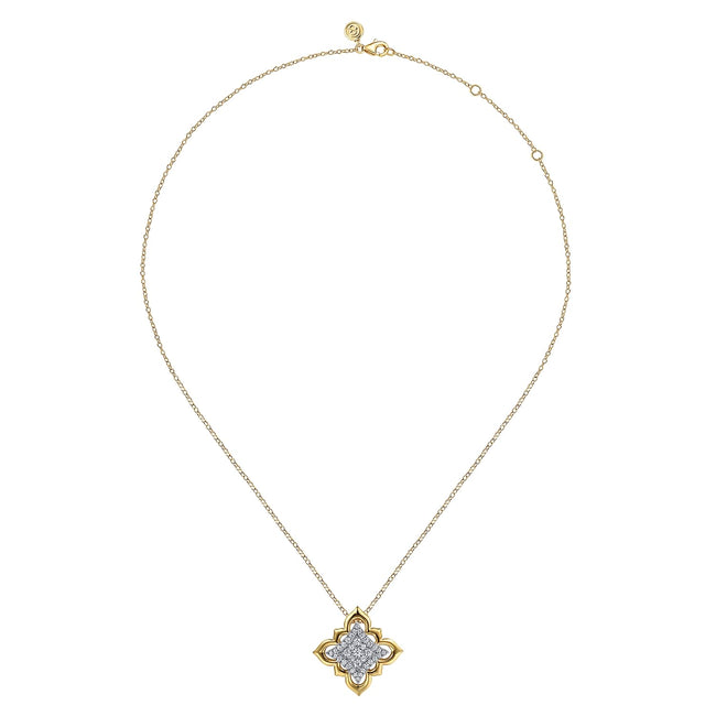 18K White & Yellow Gold Graduating Diamond Floral Pendant Necklace