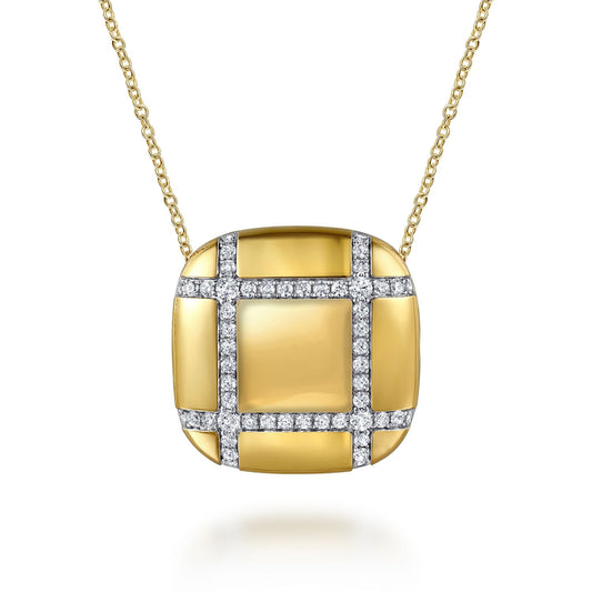 18K Yellow Gold Diamond Pendant Necklace