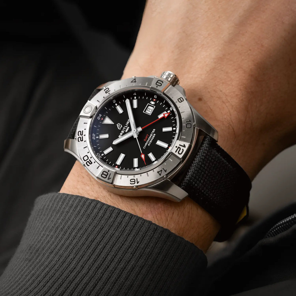 Avenger Automatic GMT 44 Stainless steel 44 mm A32320101B1X1 fifth view