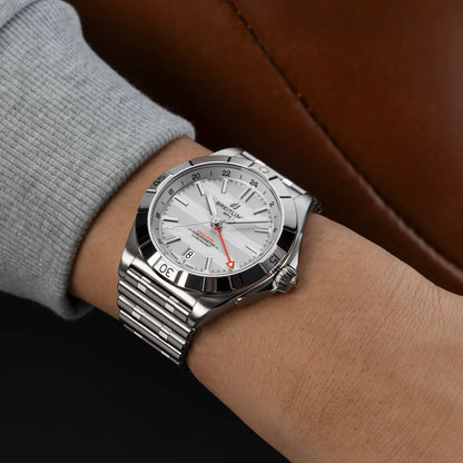 Chronomat Automatic GMT 40 Six Nations England Stainless steel 40 mm A323985B1A1A1 fifth view