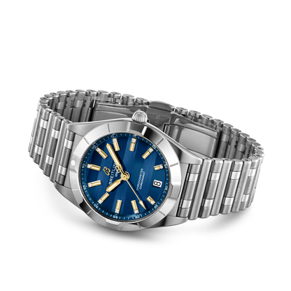 Chronomat 32 Six Nations Scotland Stainless steel 32 mm A773106A1C1A1 third view