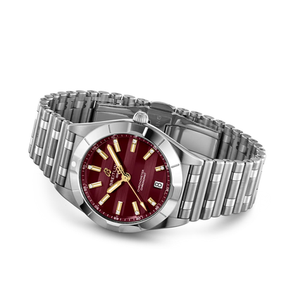 Chronomat 32 Six Nations Wales Stainless steel 32 mm A773108A1K1A1 third view