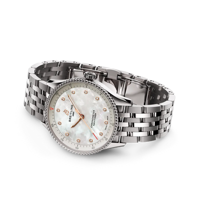 Navitimer 32 Stainless steel 32 mm A77320E61A2A1 third view