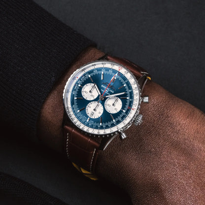 Navitimer B01 Chronograph 46 Stainless steel 46 mm AB0137211C1P1 fifth view