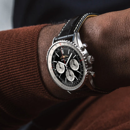 Navitimer B01 Chronograph 43 Stainless steel 43 mm AB0138211B1P1 fifth view