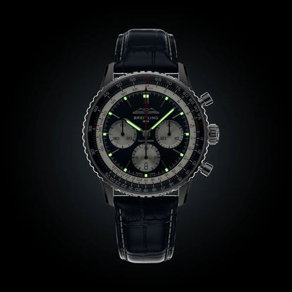 Navitimer B01 Chronograph 43 Tribute to Concorde Stainless steel 43 mm AB01389C1C1P1 fifth view