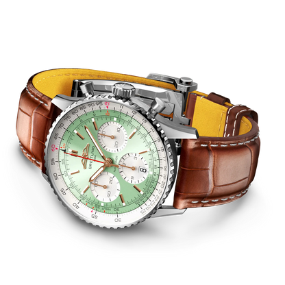 Navitimer B01 Chronograph 41 Stainless steel 41 mm AB0139211L1P1 third view